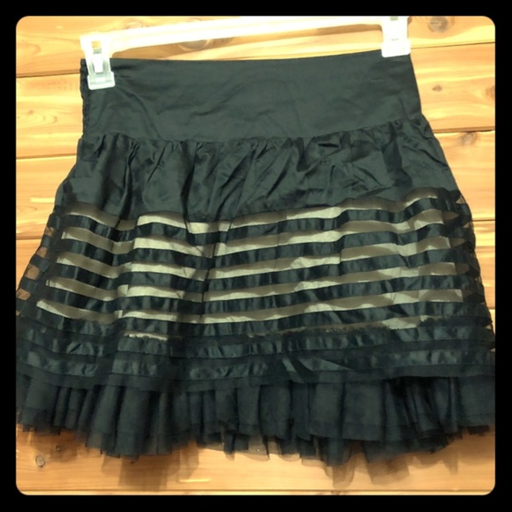 Black/nude skirt with tulle detail